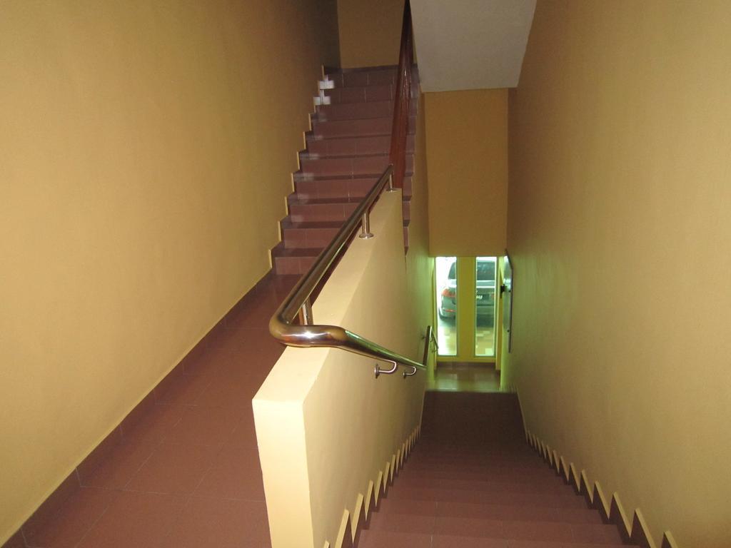 Oyo 151 Twin Hotel كوالالمبور المظهر الخارجي الصورة