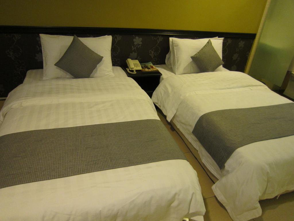 Oyo 151 Twin Hotel كوالالمبور المظهر الخارجي الصورة